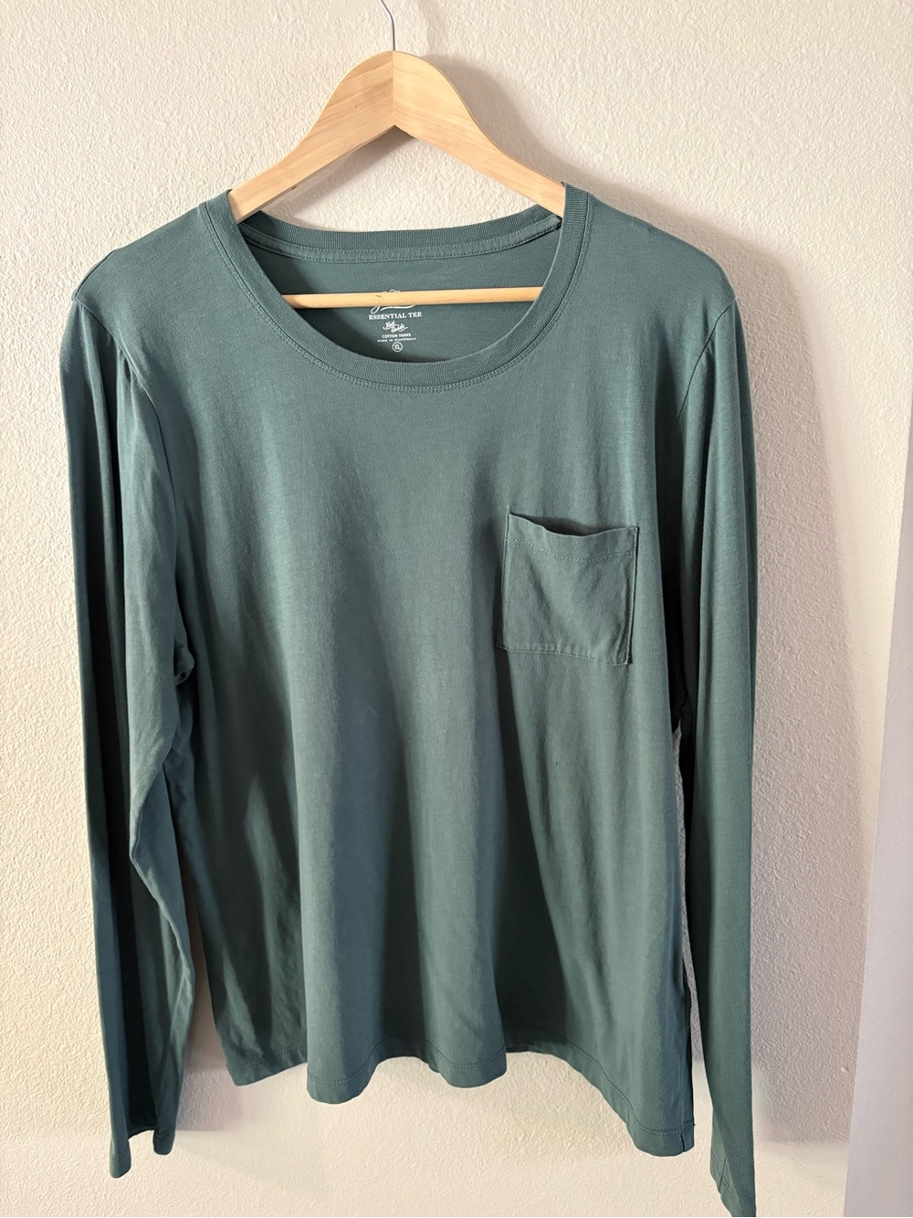J. Crew Essential Tee in Teal Green, XL
